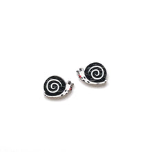 Load image into Gallery viewer, Kissing Snail - Mini Studs