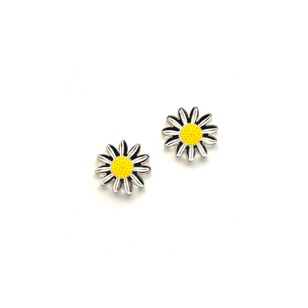 Daisy - silver mirror acrylic studs