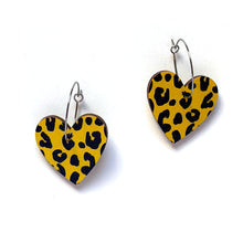Load image into Gallery viewer, Leopard Heart