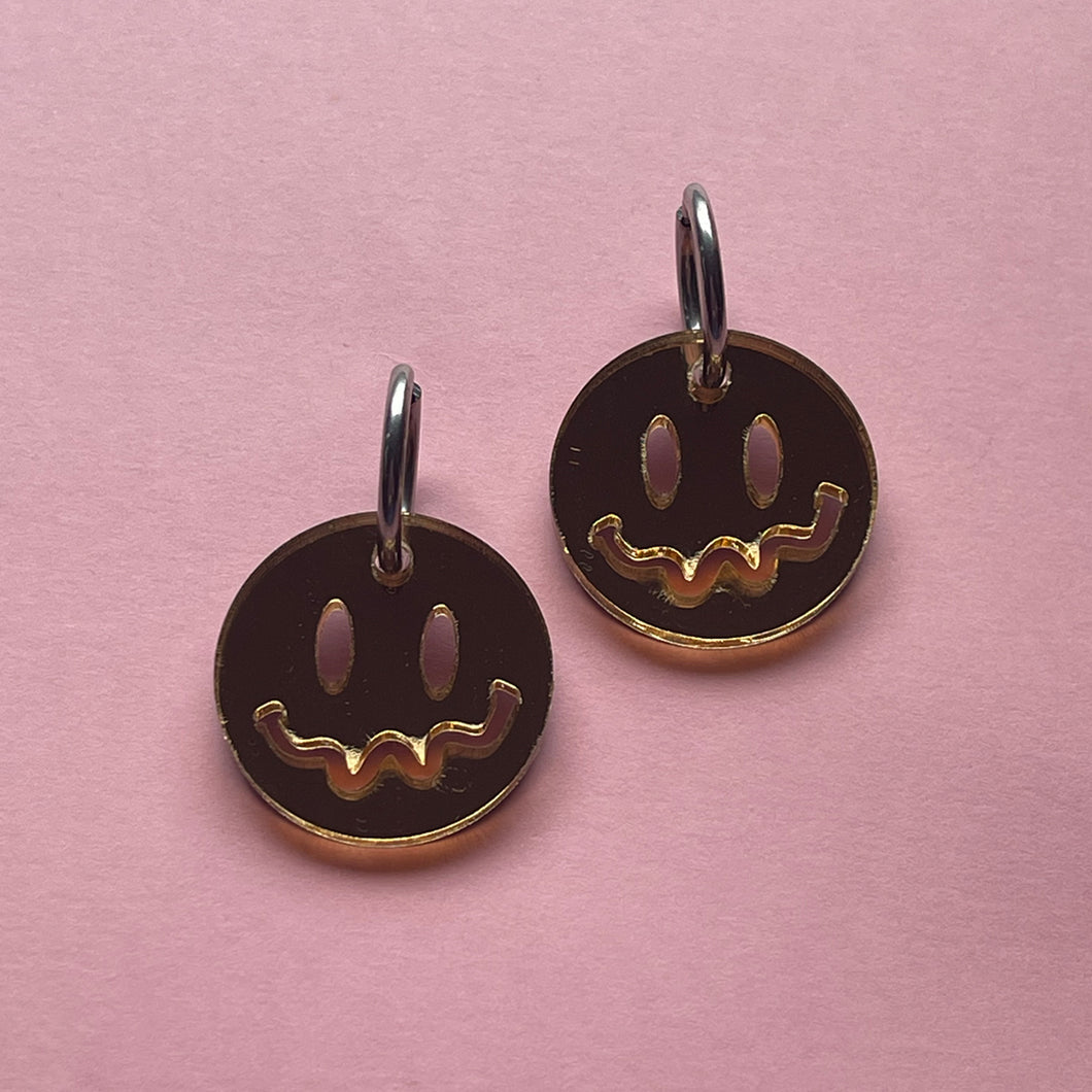 SMILE! with STEEL HOOPS